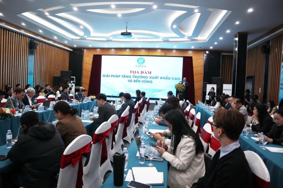 Tìm giải pháp tăng trưởng cao và bền vững cho xuất khẩu của Việt Nam
