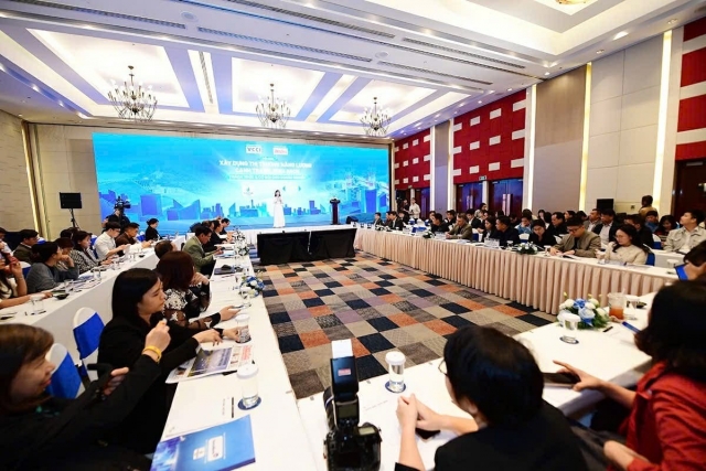 Xây dựng thị trường năng lượng cạnh tranh, minh bạch: Thách thức và cơ hội cho doanh nghiệp