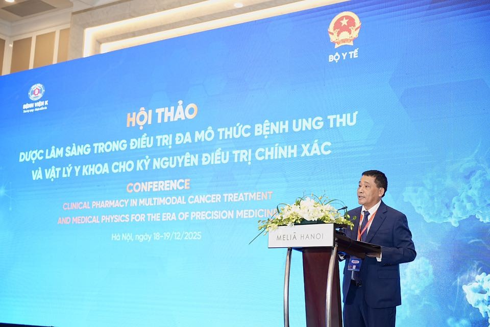 Ứng dụng hiệu quả dược lâm sàng và vật lý y khoa trong điều trị ung thư đa mô thức