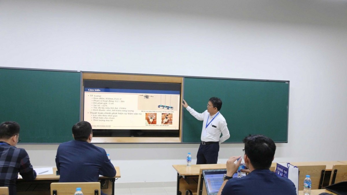 REV-ECIT 2025: Các công trình khoa học có tính ứng dụng cao