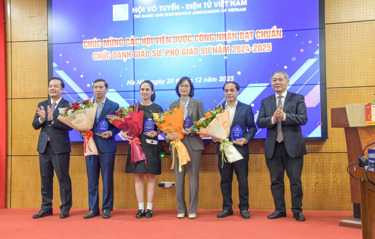 REV-ECIT 2025: Bước cụ thể hóa Nghị quyết 57-NQ/TW