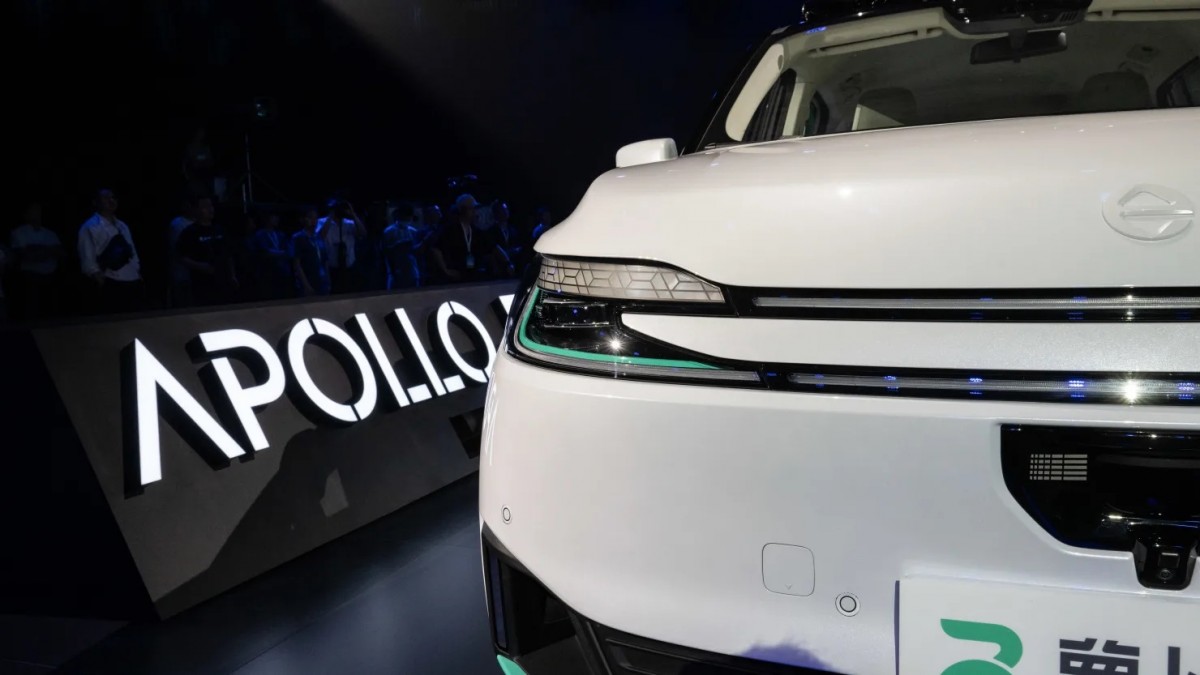 Uber và Lyft chuẩn bị thử nghiệm taxi tự lái tại London cùng Baidu