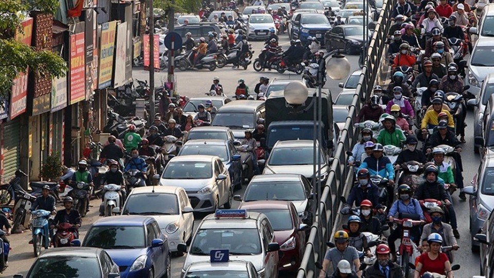 Siết xe tải vào nội đô giờ cao điểm