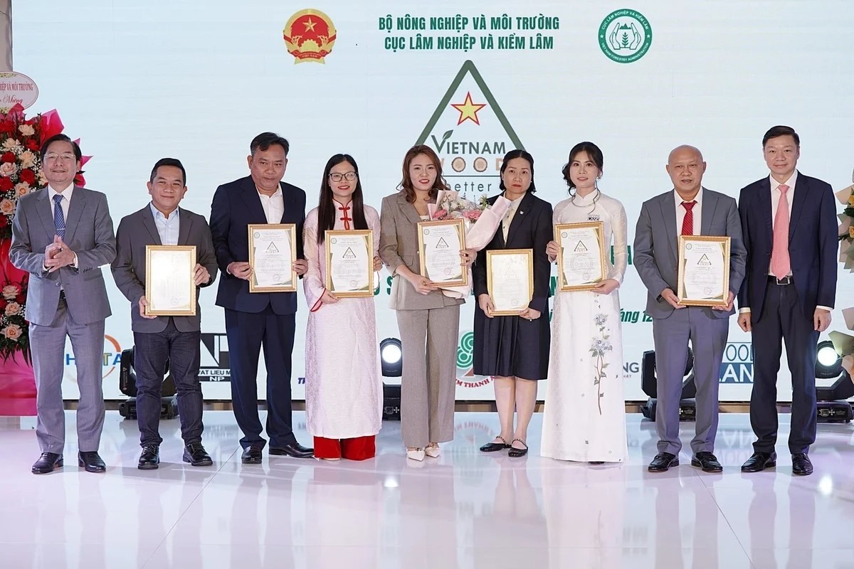 Công bố nhãn hiệu chứng nhận “ Gỗ Việt Nam/Vietnam wood”: Bước ngoặt nâng tầm thương hiệu gỗ quốc gia