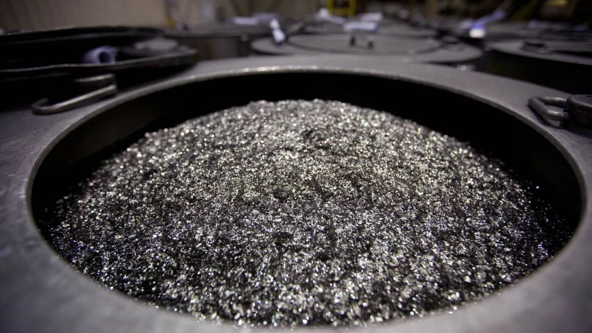 Phương Tây có phá được thế độc quyền nam châm đất hiếm của Trung Quốc?