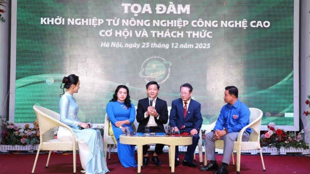 Khởi nghiệp từ nông nghiệp công nghệ cao, cơ hội và thách thức