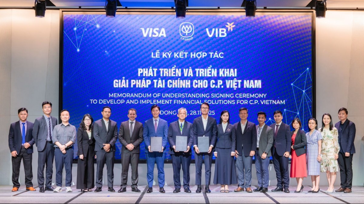 Hợp tác chiến lược 3 bên Visa, C.P. Việt Nam và VIB