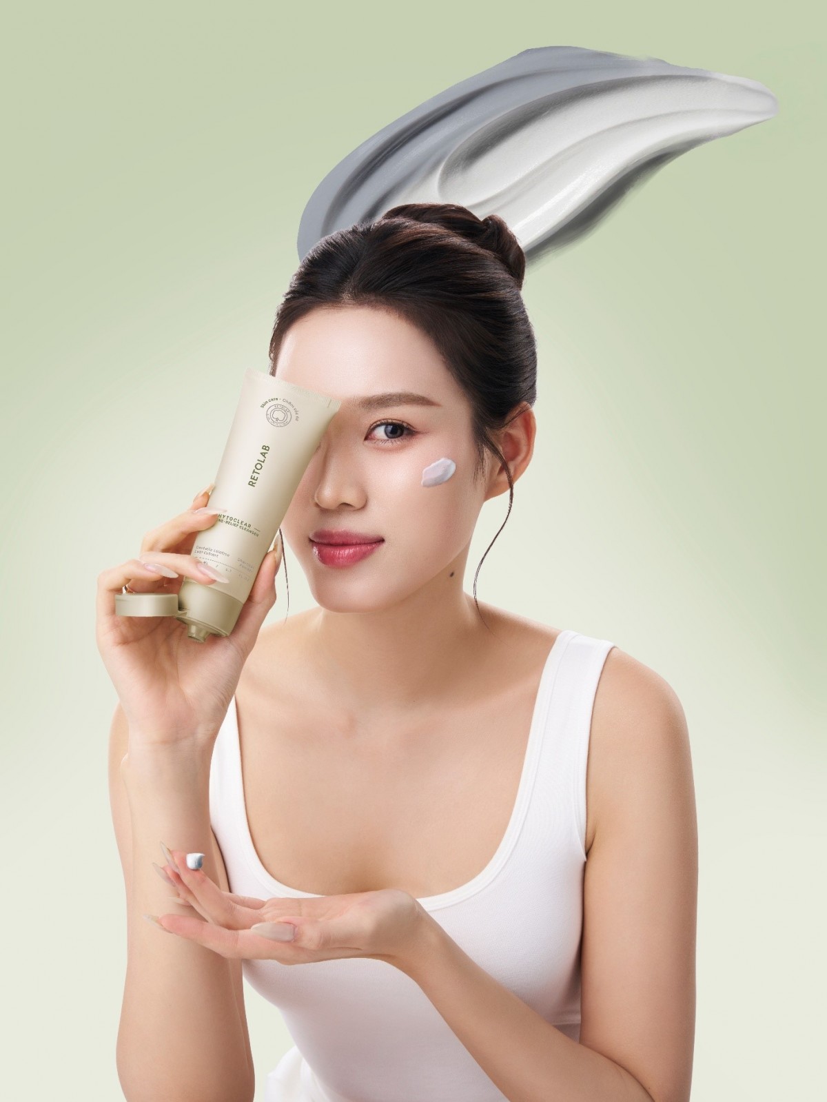 Retolab công bố Hoa hậu Đỗ Thị Hà trở thành gương mặt đồng hành cùng thương hiệu