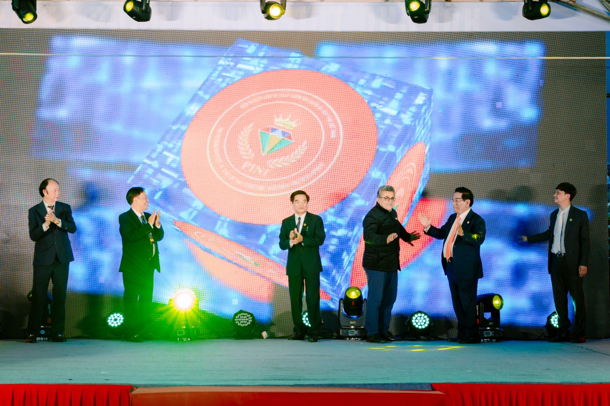 Viện Nghiên cứu và Phát triển Kim hoàn - Đá quý PINI Việt Nam chính thức ra mắt