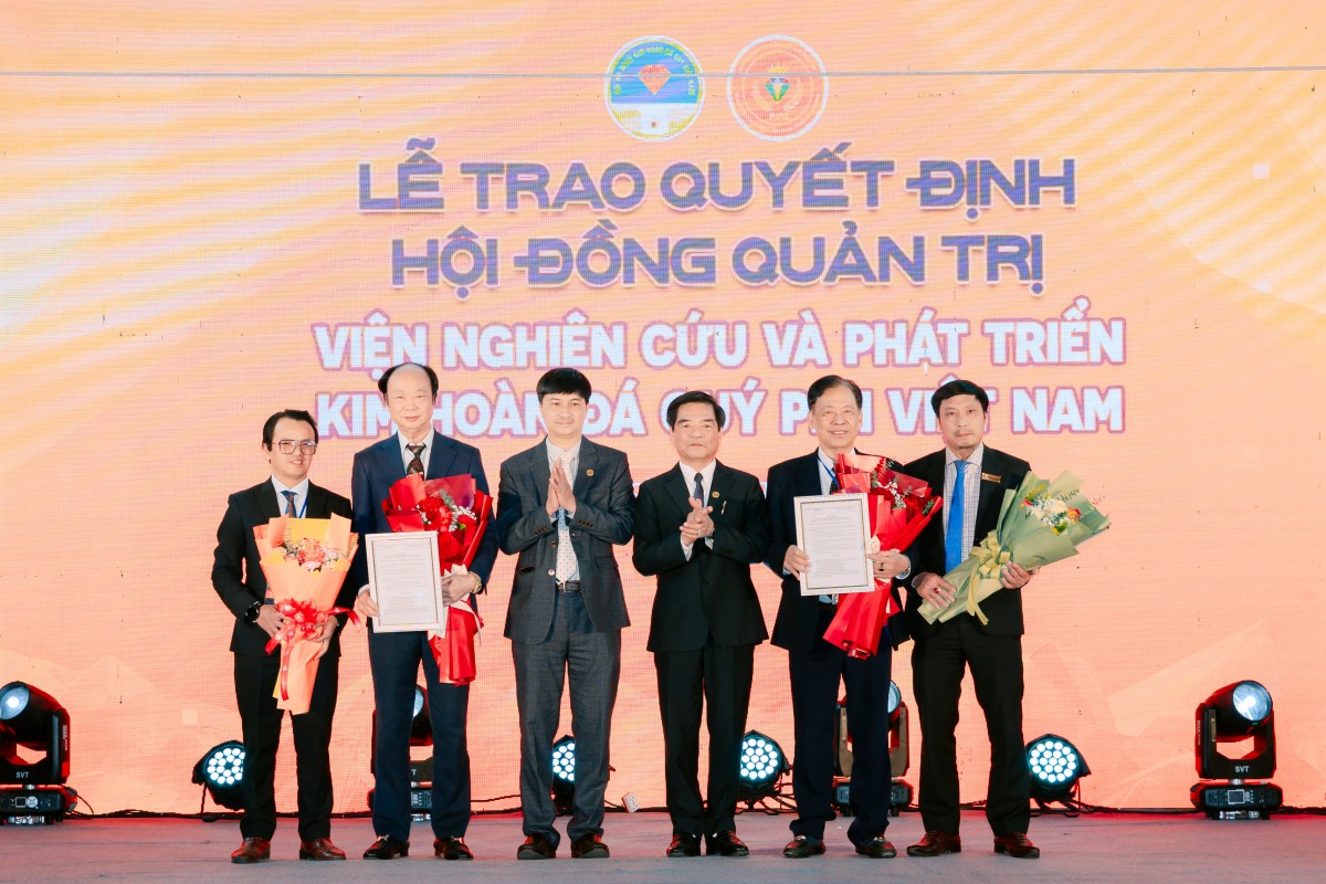 Viện Nghiên cứu và Phát triển Kim hoàn - Đá quý PINI Việt Nam chính thức ra mắt