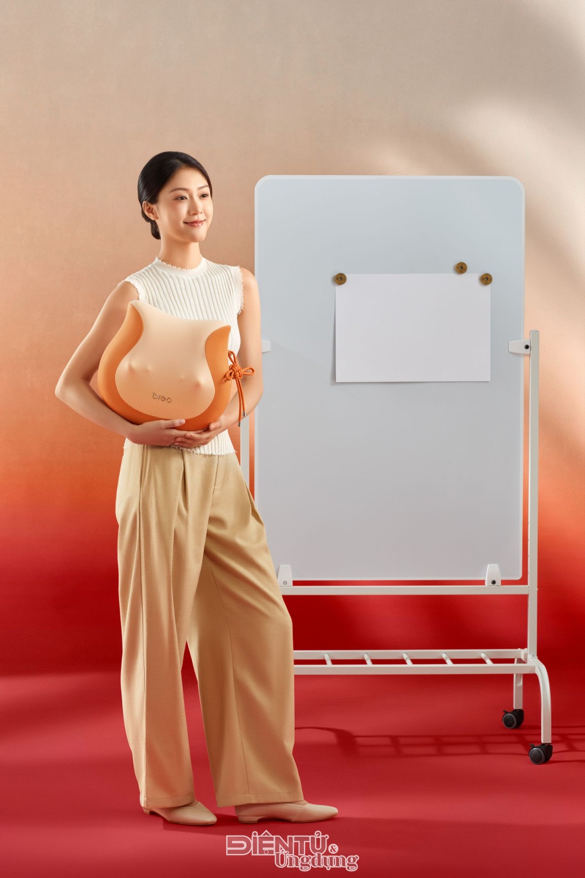 Breo ra mắt gối massage đa năng Back 2F