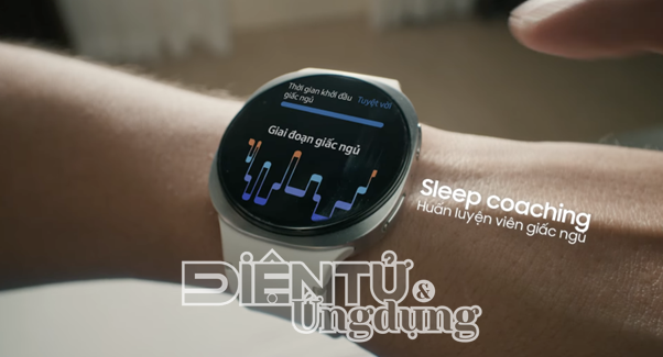 ThS.BS Đỗ Doãn Bách - nhân vật chính trong tập 7 Voices of Galaxy.