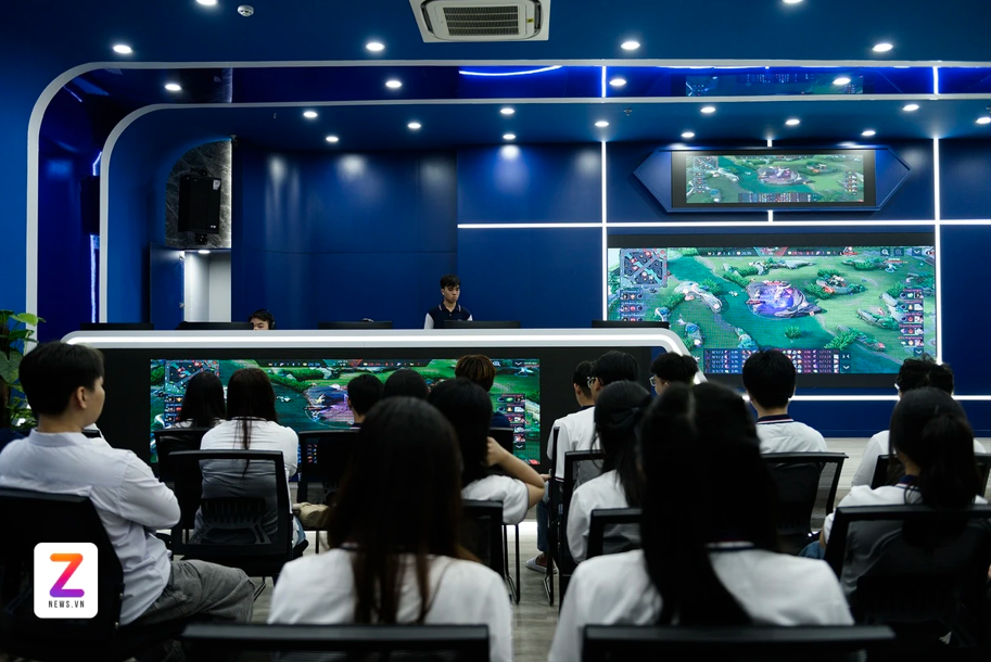 Đại học Ngân hàng TP.HCM đưa Esports vào chương trình giáo dục thể chất