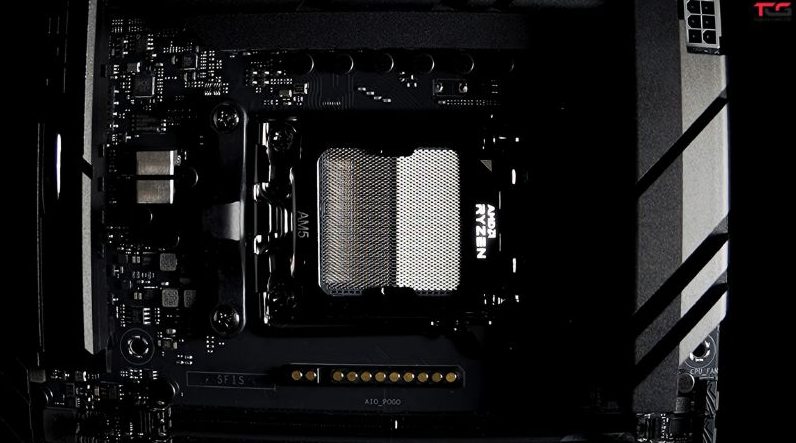 Cổng kết nối AIO_POGO, sử dụng hệ thống chân tiếp xúc lò xo mới