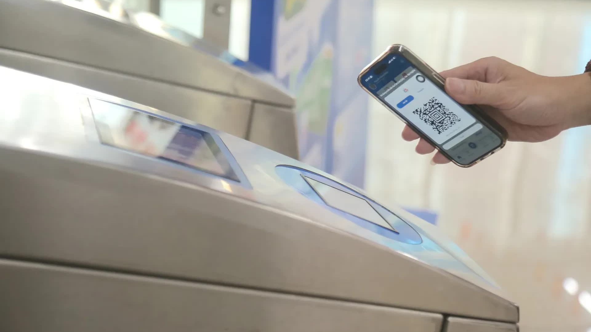 Thí điểm vé sinh trắc học trên tuyến đường sắt đô thị Nhổn - Ga Hà Nội