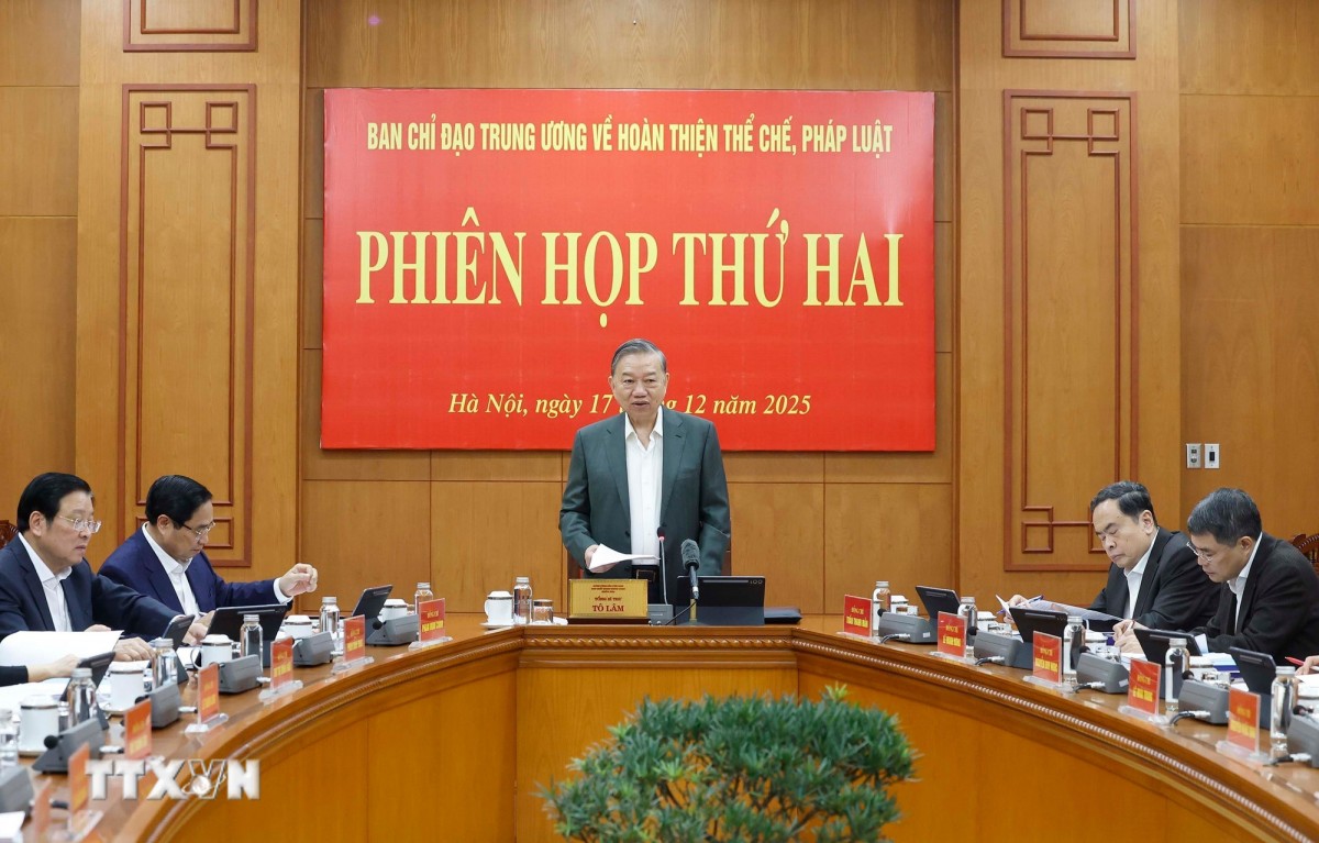 Hoàn thiện thể chế để hiện thực hóa khát vọng Việt Nam vào năm 2045