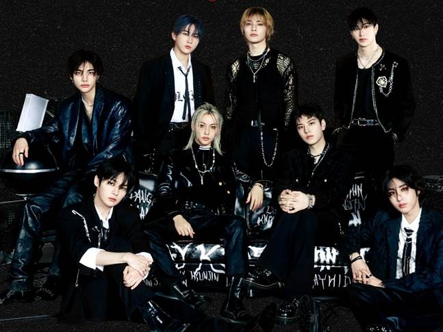 Stray Kids bắt tay Universal Pictures, đưa tour diễn doanh thu cao nhất K-pop 2025 lên màn ảnh rộng
