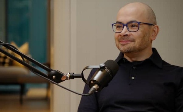 Trung Quốc chỉ chậm vài tháng trong cuộc đua AI với Mỹ