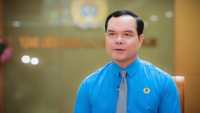 Xây dựng giai cấp công nhân vững mạnh vì sự phát triển của đất nước