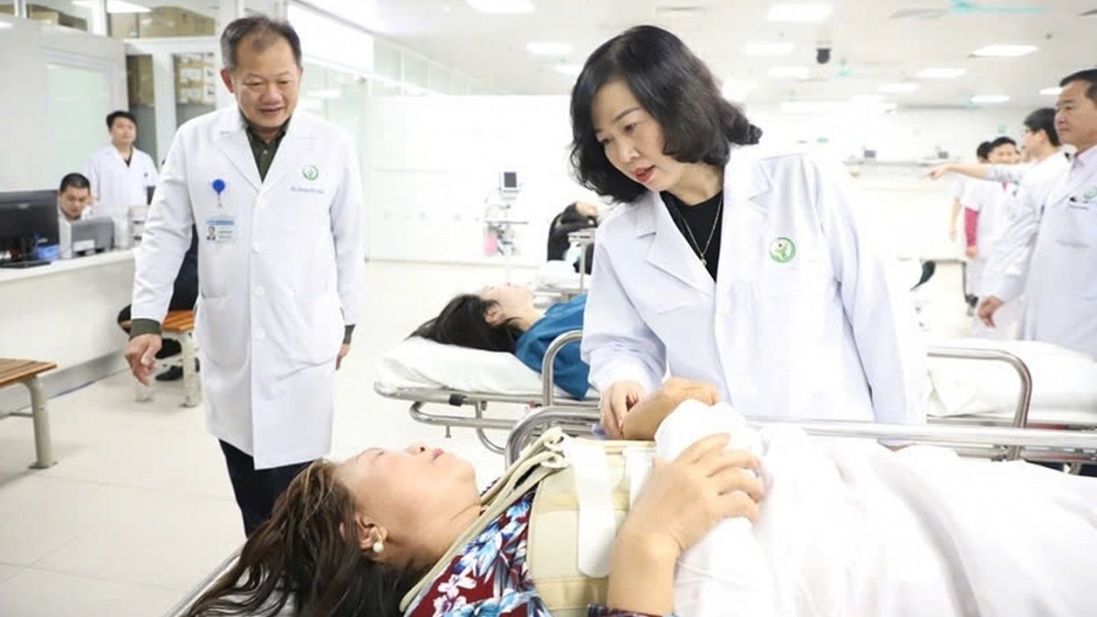 Bộ trưởng Đào Hồng Lan: Chăm sóc sức khỏe nhân dân toàn diện, từ sớm, từ xa và ngay từ cơ sở