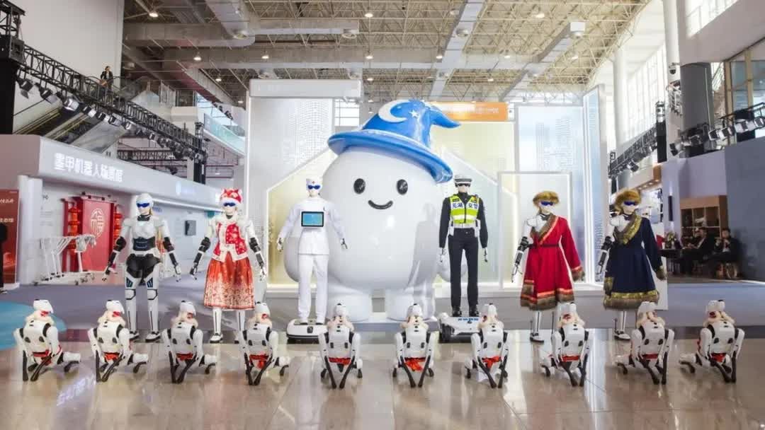 Hệ thống Robot đa nhiệm được Chery công bố tại sự kiện Hệ thống Robot đa nhiệm được Chery công bố tại sự kiện