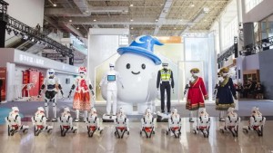 Hãng xe Trung Quốc ra mắt hệ sinh thái robot hình người đa nhiệm, nói được 10 ngôn ngữ