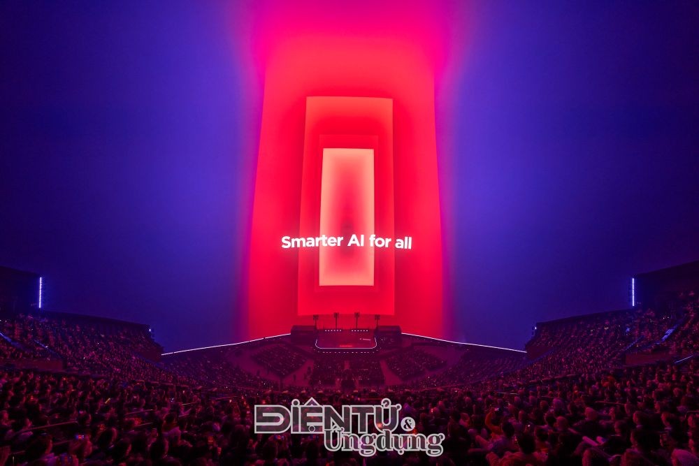 Lenovo ra mắt nhiều sản phẩm và giải pháp mới dành cho doanh nghiệp Lenovo ra mắt nhiều sản phẩm và giải pháp mới dành cho doanh nghiệp