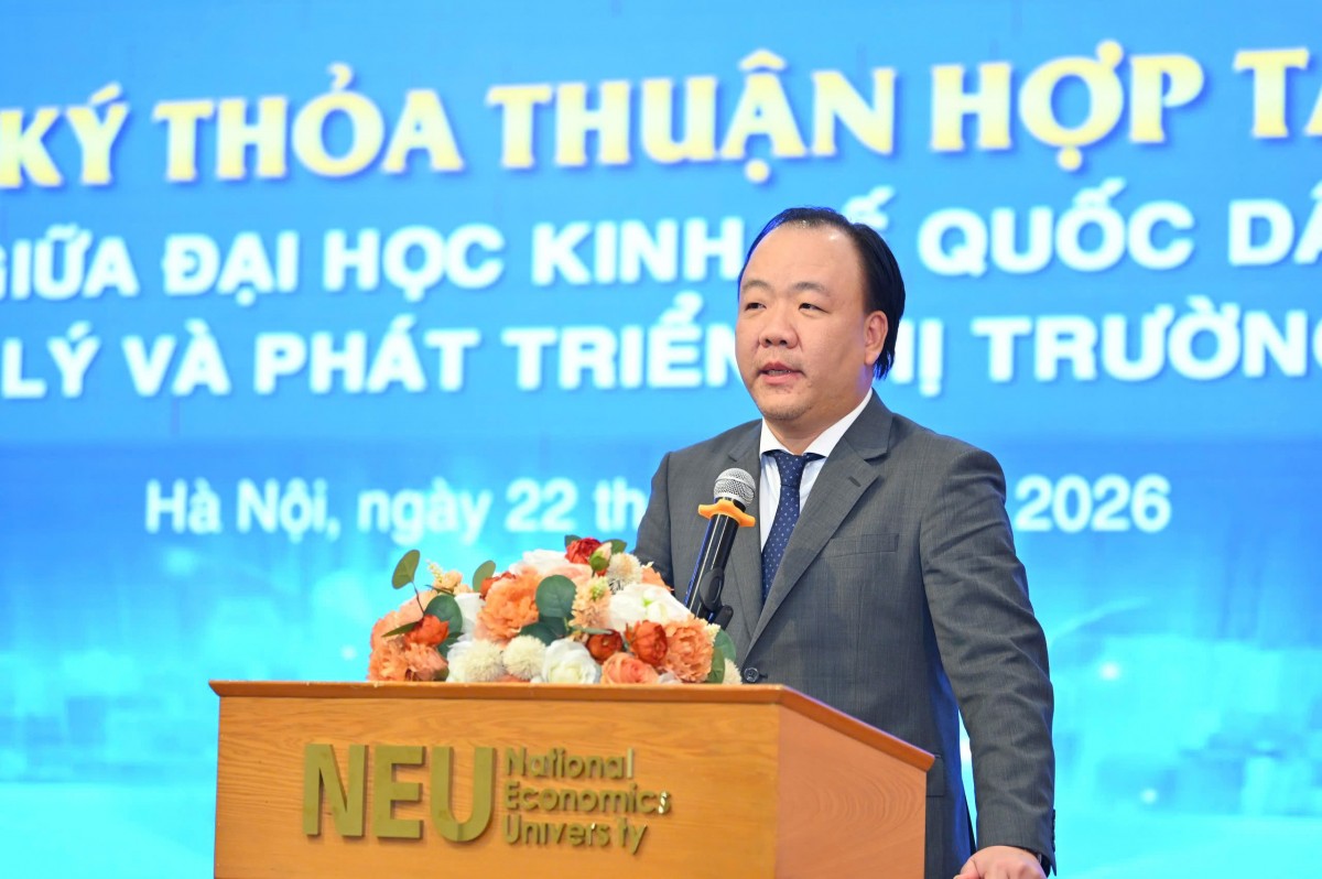 Tăng cường gắn kết đào tạo đại học với thực tiễn quản lý thị trường