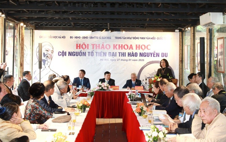 Làm rõ cội nguồn tổ tiên Đại thi hào Nguyễn Du gắn với làng Canh Hoạch (Hà Nội) Làm rõ cội nguồn tổ tiên Đại thi hào Nguyễn Du gắn với làng Canh Hoạch (Hà Nội)