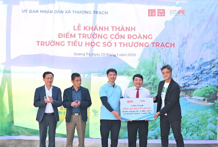 UNIQLO Việt Nam và Quỹ Hy Vọng khánh thành công trình giáo dục tại xã Thượng Trạch