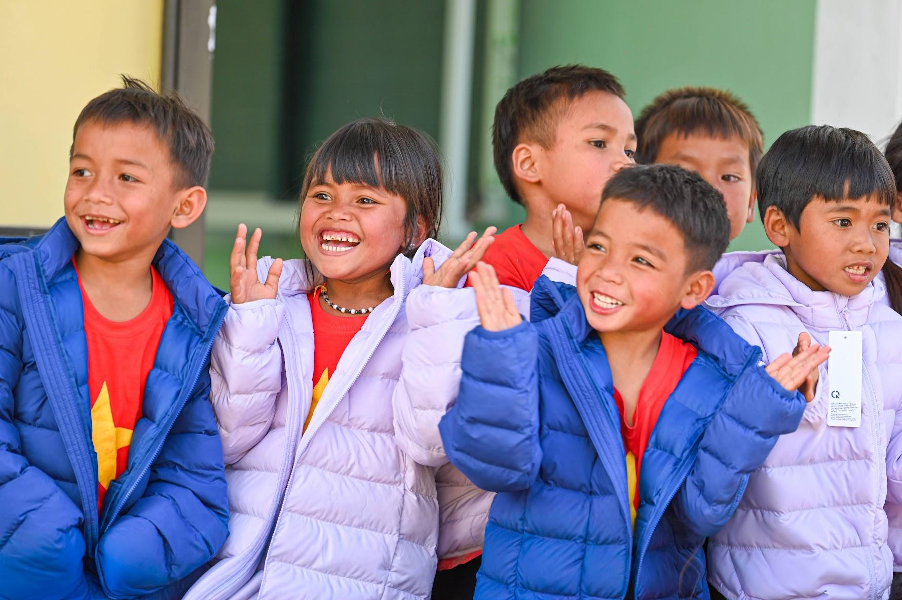 UNIQLO Việt Nam và Quỹ Hy Vọng khánh thành công trình giáo dục tại xã Thượng Trạch