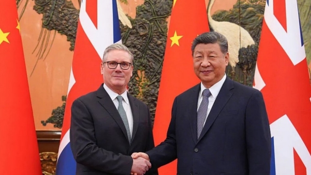 Từ Pop Mart đến JD.com: Cú huých quan hệ kinh tế song phương Anh - Trung Quốc