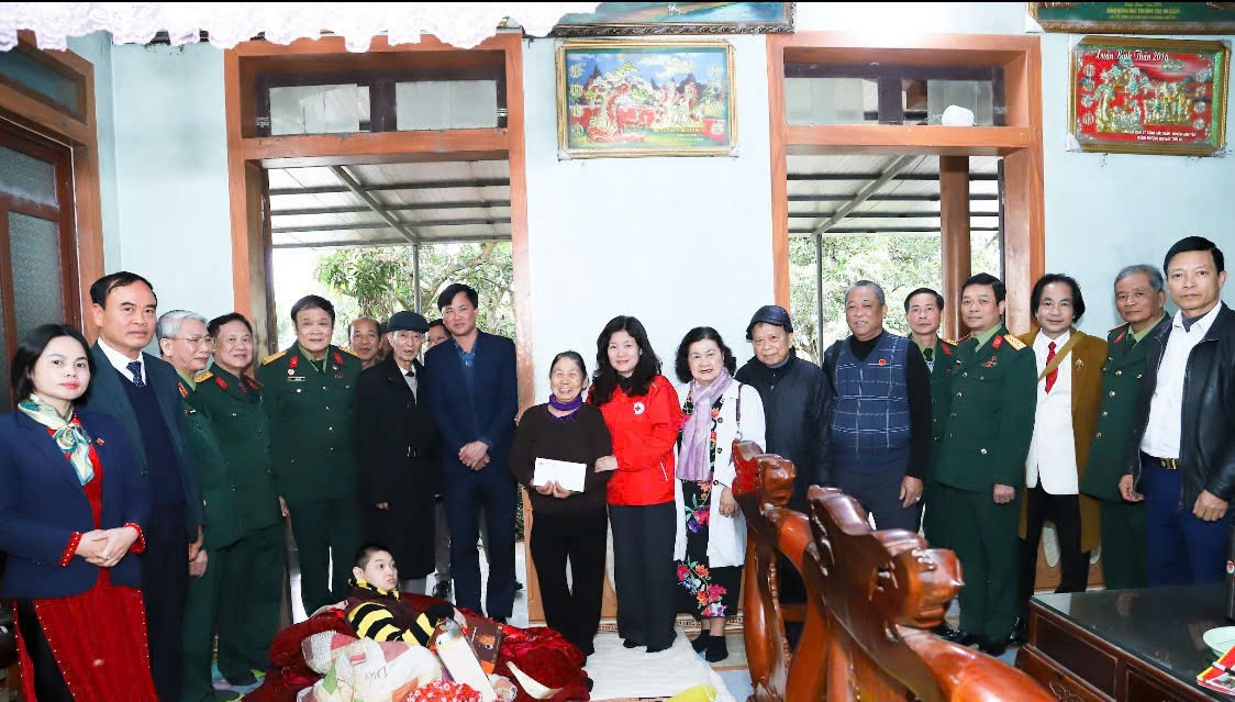 Thành lập Trung tâm Chăm sóc sức khỏe cộng đồng Quân Dân y tại xã Đại Đình tỉnh Phú Thọ