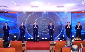 Hà Nội ra mắt Sàn Giao dịch công nghệ và chợ Chuyển đổi số