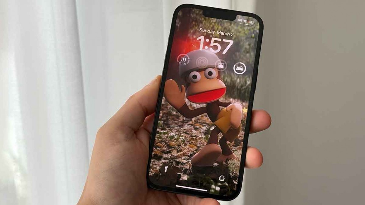 Người mua iPhone 16e năm ngoái đang tiếc vì điều này