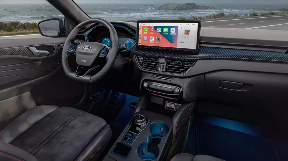 Ford Kuga 2026 sử dụng bảng đồng hồ kỹ thuật số 12,3 inch cùng màn hình 13,2 inch. Nguồn: Ford Ford Kuga 2026 sử dụng bảng đồng hồ kỹ thuật số 12,3 inch cùng màn hình 13,2 inch. Nguồn: Ford