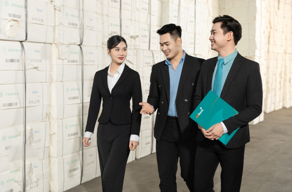 ABBank triển khai gói tín dụng 4.000 tỷ đồng ưu đãi cho doanh nghiệp đầu tư hạ tầng và công nghệ chiến lược ABBank triển khai gói tín dụng 4.000 tỷ đồng ưu đãi cho doanh nghiệp đầu tư hạ tầng và công nghệ chiến lược