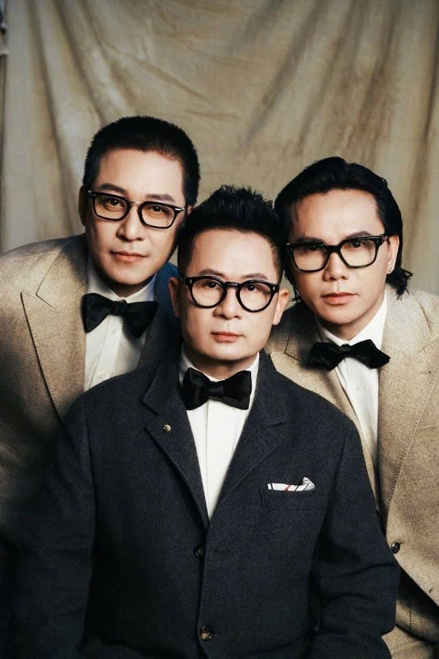 Bật mí ý nghĩa tên nhóm Quả Dưa Hấu sau 28 năm tái hợp Bật mí ý nghĩa tên nhóm Quả Dưa Hấu sau 28 năm tái hợp