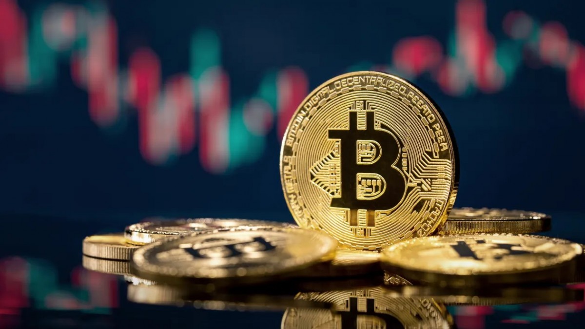 Bitcoin giảm hơn 3% khi các động thái áp thuế của Trump làm gia tăng bất ổn