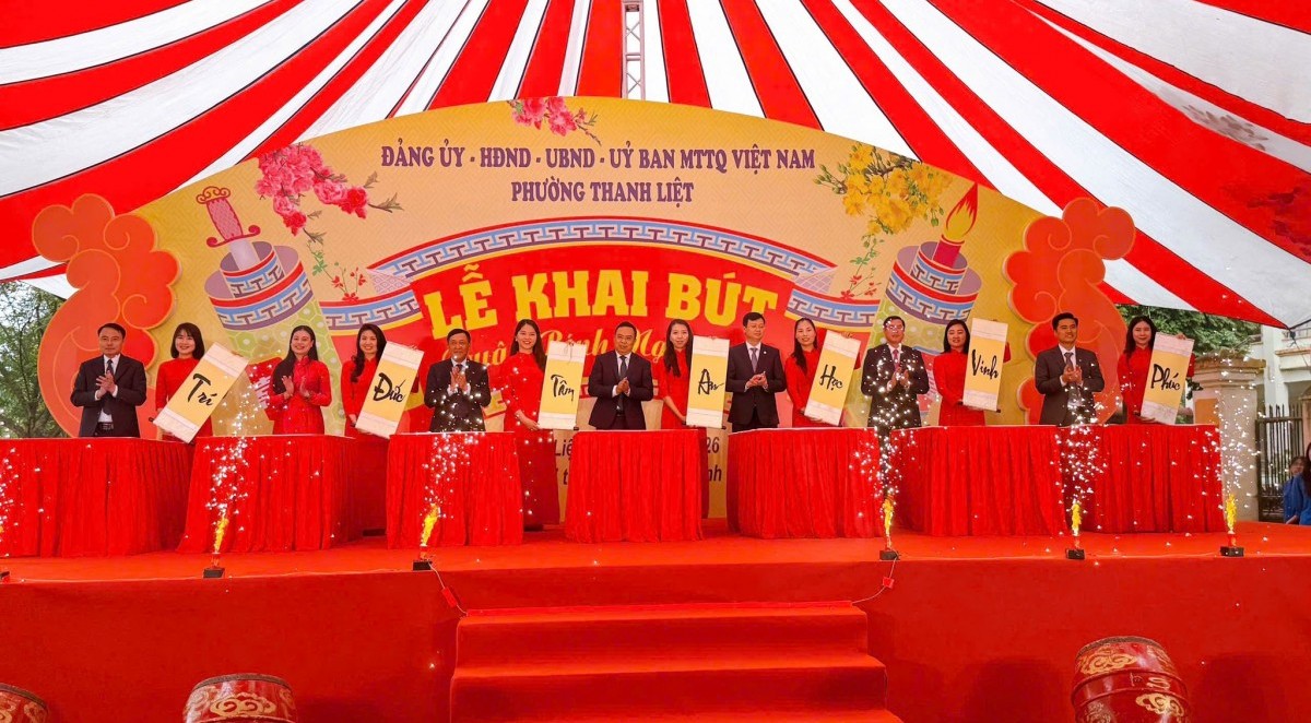 Hà Nội: Khai bút Xuân Bính Ngọ 2026 tại Đình thờ Chu Văn An, lan tỏa truyền thống hiếu học