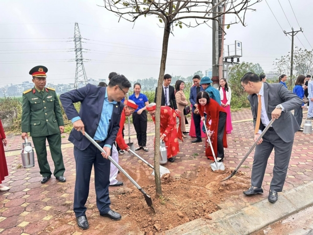 Xã Đại Thanh phát động Tết trồng cây Xuân Bính Ngọ 2026, khởi công tuyến đường liên xã hơn 336 tỷ đồng