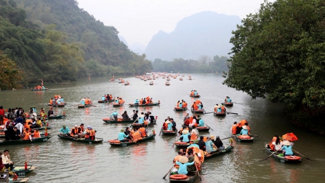 Du lịch Ninh Bình bứt phá dịp Tết Bính Ngọ 2026, đón hơn 2,3 triệu lượt khách