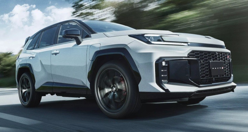 RAV4 PHEV 2026 tạo ra tổng công suất 324 mã lực. Nguồn ảnh: Toyota