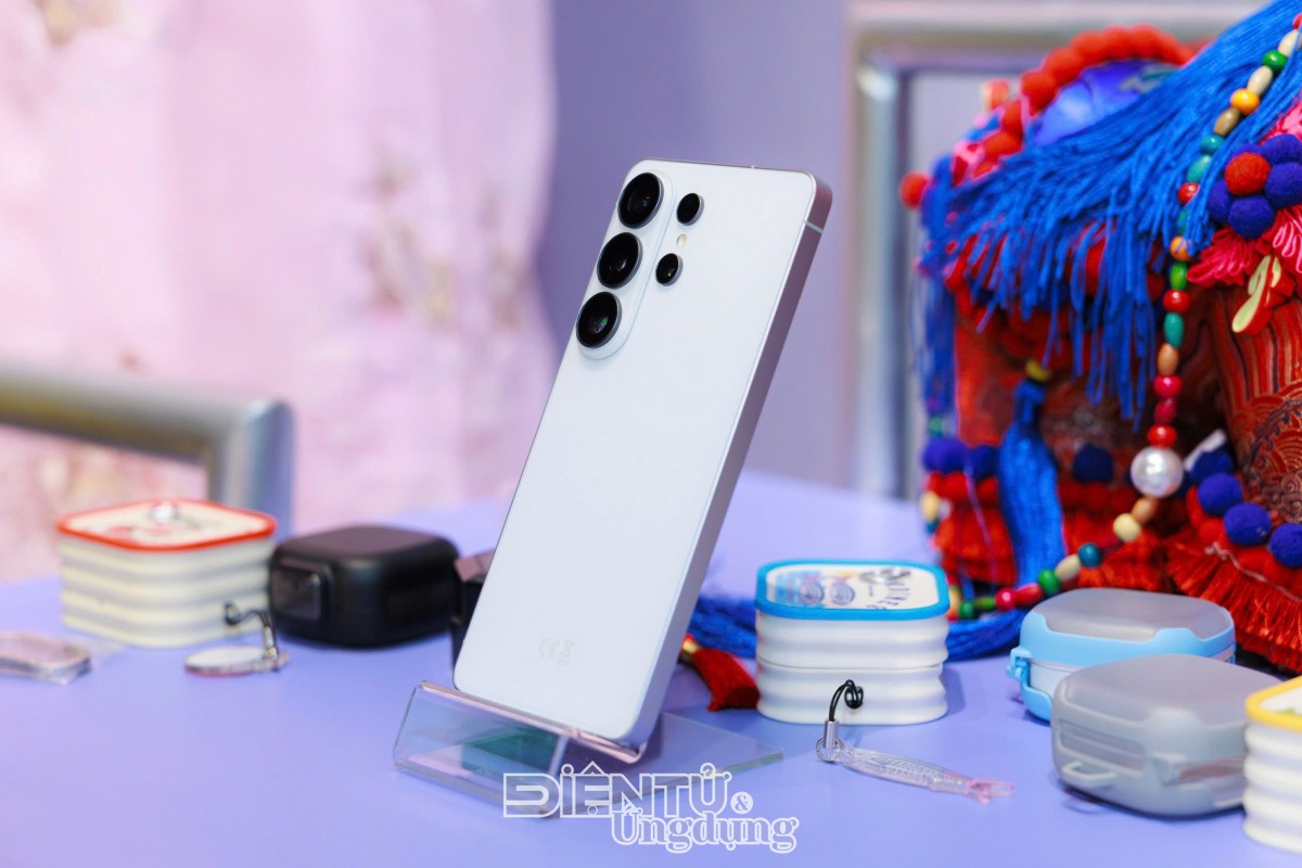 Galaxy S26 Ultra hay S25 Ultra - 6 câu hỏi thực tế giúp bạn quyết định trước khi xuống tiền Galaxy S26 Ultra hay S25 Ultra - 6 câu hỏi thực tế giúp bạn quyết định trước khi xuống tiền