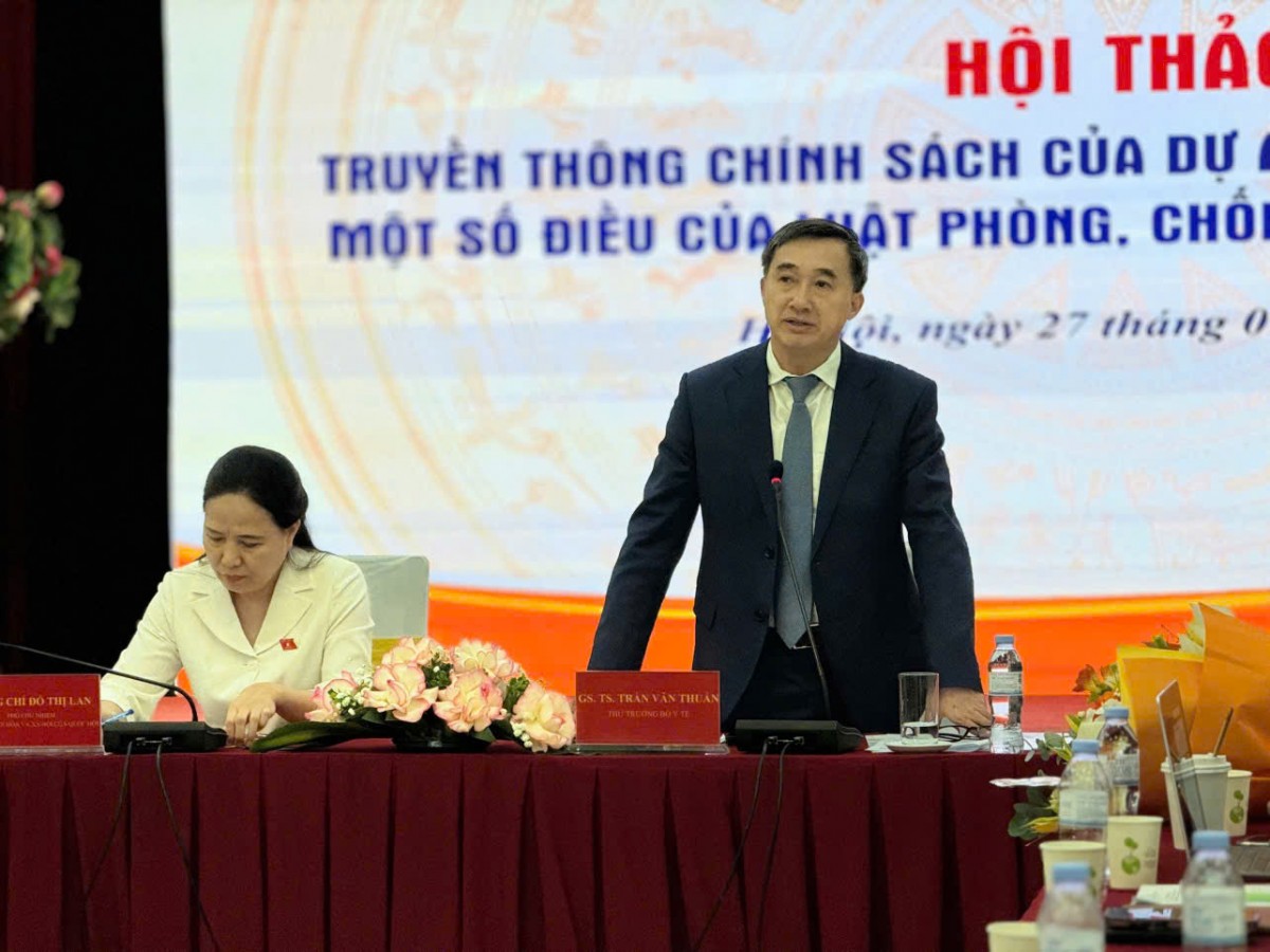 Bộ Y tế tổ chức Hội thảo sửa đổi Luật Phòng, chống tác hại của thuốc lá: Đề xuất cấm trưng bày, siết chặt thuốc lá điện tử Bộ Y tế tổ chức Hội thảo sửa đổi Luật Phòng, chống tác hại của thuốc lá: Đề xuất cấm trưng bày, siết chặt thuốc lá điện tử