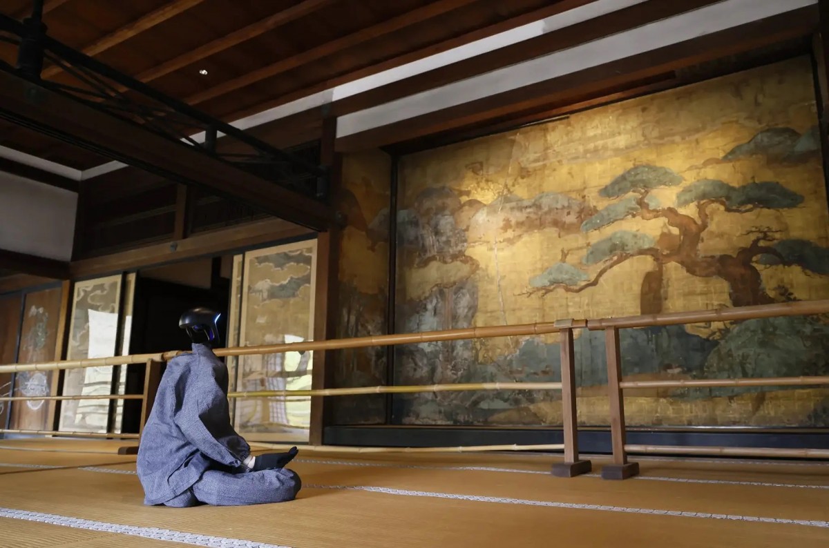 “Nhà sư Robot” Buddharoid làm dấy lên nhiều tranh luận “Nhà sư Robot” Buddharoid làm dấy lên nhiều tranh luận