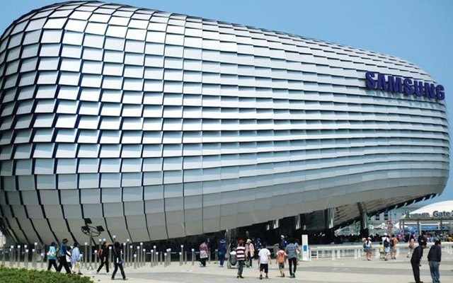 Cổ phiếu tăng phi mã, vốn hóa Samsung chính thức vượt mốc 1.000 tỷ USD