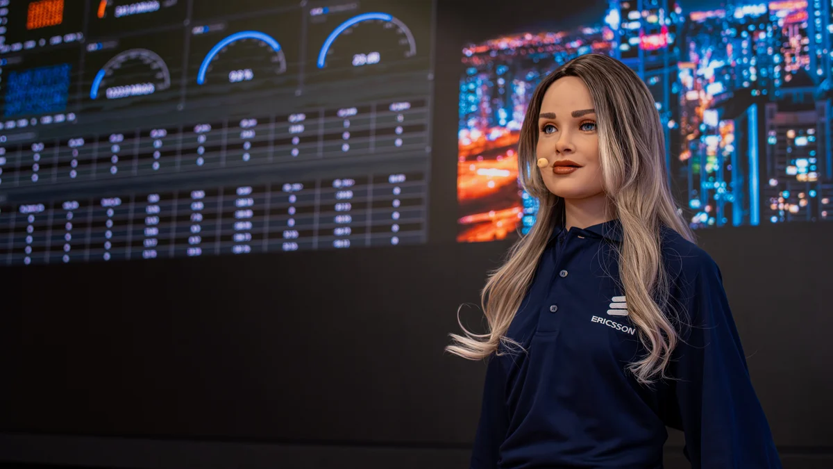 Robot xử lý mô hình ngôn ngữ lớn được lưu trữ trên đám mây và phát trực tuyến video sử dụng phổ tần sóng centimet 6G mới, cơ sở hạ tầng dựa trên đám mây và thiết bị thử nghiệm của Ericsson.