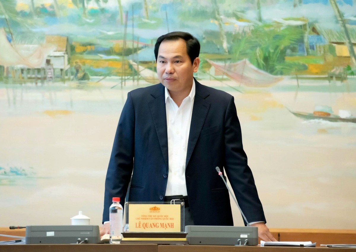 Tổng Thư ký Quốc hội, Chủ nhiệm Văn phòng Quốc hội Lê Quang Mạnh chủ trì phiên họp rà soát công tác chuẩn bị cuộc bầu cử đại biểu Quốc hội khóa XVI và đại biểu HĐND các cấp nhiệm kỳ 2026 - 2031. Ảnh: Hồ Long Tổng Thư ký Quốc hội, Chủ nhiệm Văn phòng Quốc hội Lê Quang Mạnh chủ trì phiên họp rà soát công tác chuẩn bị cuộc bầu cử đại biểu Quốc hội khóa XVI và đại biểu HĐND các cấp nhiệm kỳ 2026 - 2031. Ảnh: Hồ Long