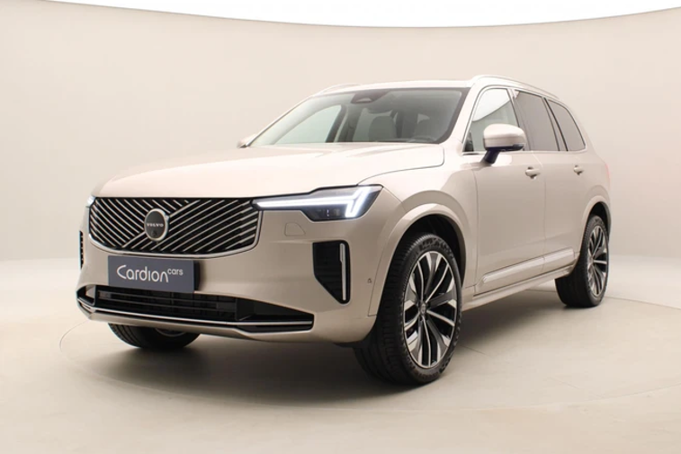 Volvo XC90 Ultra B5 mở đặt cọc tại Việt Nam với mức giá thấp hơn bản xe cũ Volvo XC90 Ultra B5 mở đặt cọc tại Việt Nam với mức giá thấp hơn bản xe cũ